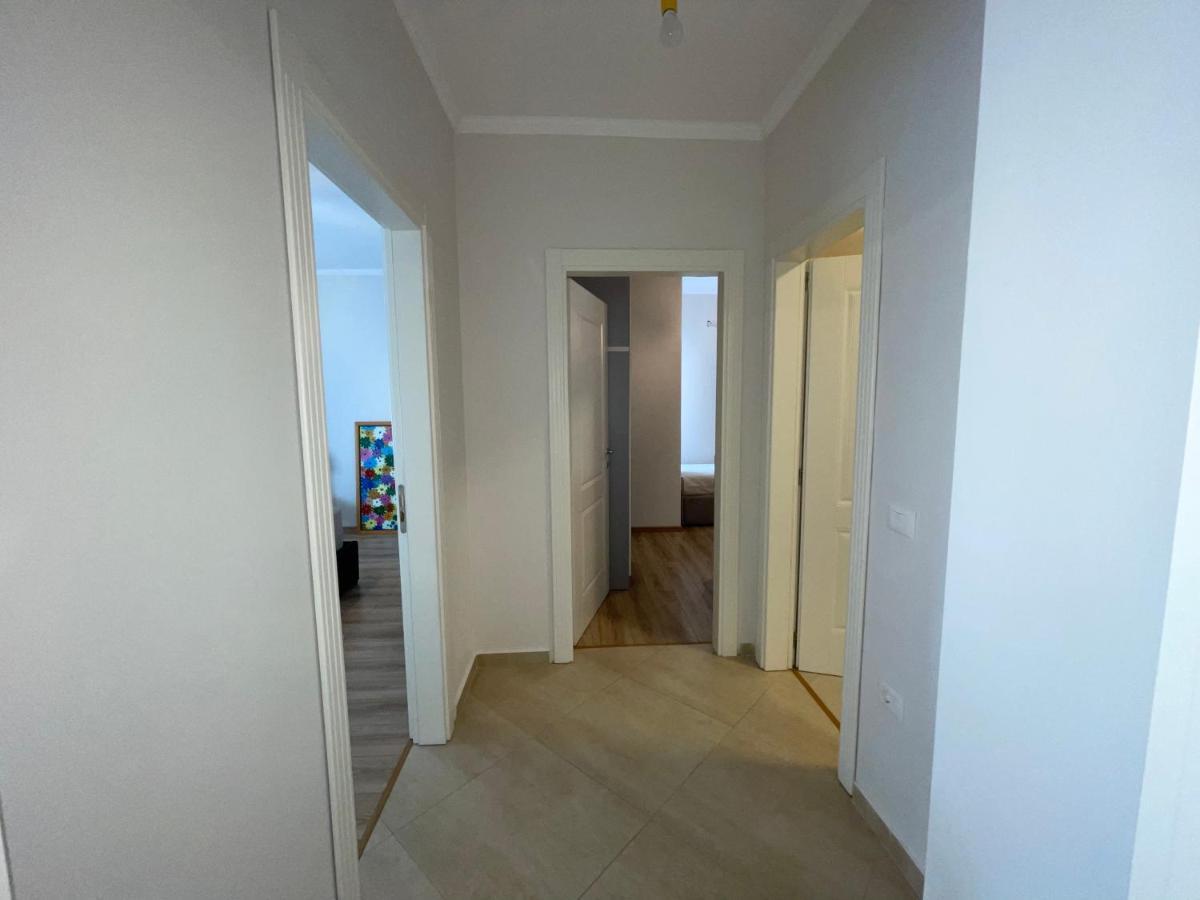 Peak Apartment Modern Durres City Centre #2 Exteriör bild